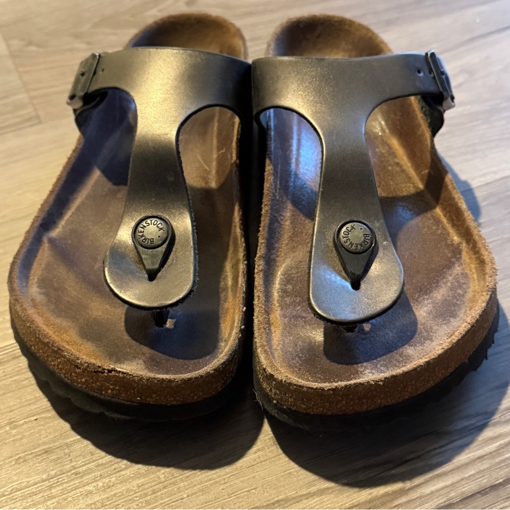 Birkenstock Gizeh Sandal Size 7 EU 38 Bronze - Picture 3 of 8